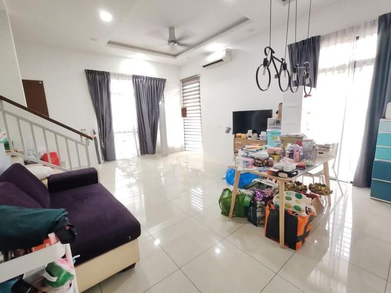2-storey Terraced House for Sale in Bukit Indah (Iskandar Puteri (Nusajaya)) - VIN Kee - Living Room - PropertyGuru.com.my
