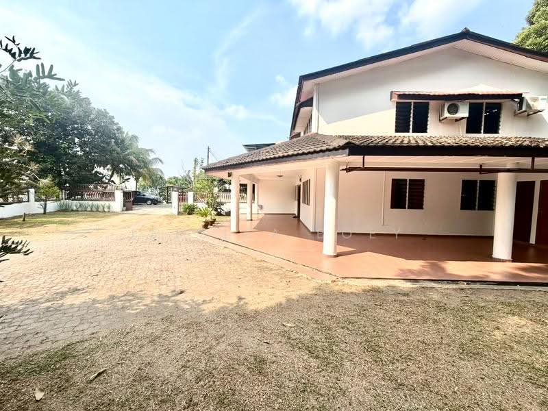 Terraced House for Sale in Taman Damai Jaya (Skudai) - Jessica Boey - Exterior - PropertyGuru.com.my