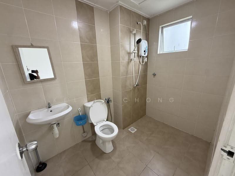 Kondominium untuk Dijual di Casa Residences - Kelvin Chong - Bathroom - PropertyGuru.com.my