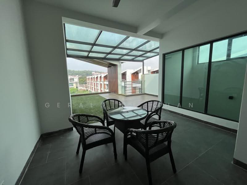 Kediaman Servis untuk Disewa di Tropical Villa - Geraldine Chan - Balcony - PropertyGuru.com.my