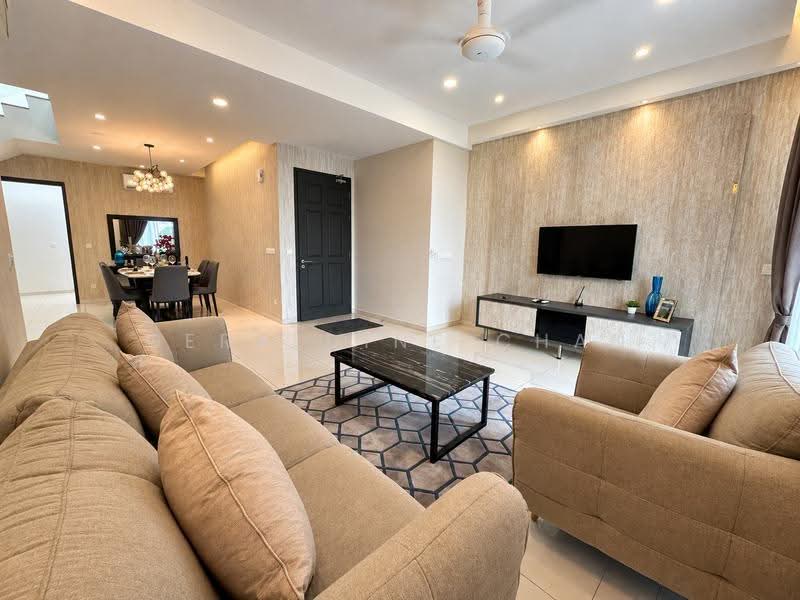 Kediaman Servis untuk Disewa di Tropical Villa - Geraldine Chan - Living Room - PropertyGuru.com.my