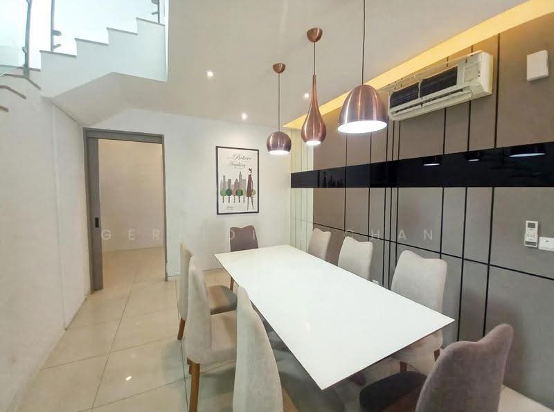 Kediaman Servis untuk Disewa di Tropical Villa - Geraldine Chan - Dining Room - PropertyGuru.com.my