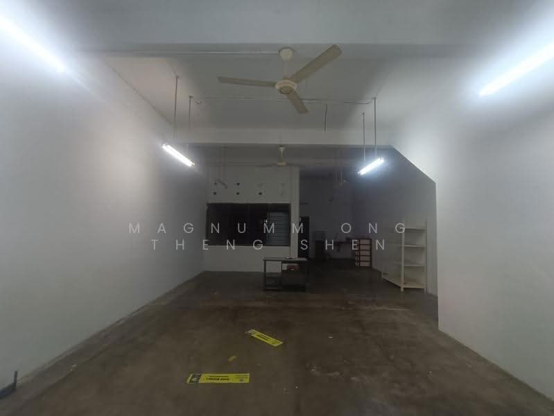 Shop for Sale in Sungai Bakap (Penang) - Magnumm Ong Theng Shen - Interior - PropertyGuru.com.my