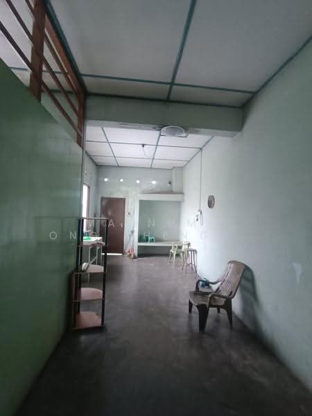 Shop for Sale in Sungai Bakap (Penang) - Magnumm Ong Theng Shen - Interior - PropertyGuru.com.my