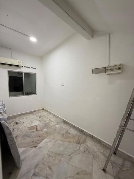 Rumah Teres 1-Tingkat untuk Dijual di Taman Kempas Indah (Tebrau) - Zack Chow - Interior - PropertyGuru.com.my