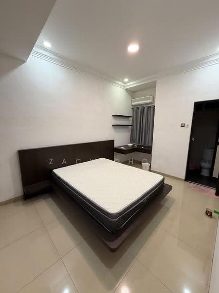 Rumah Teres 1-Tingkat untuk Dijual di Taman Kempas Indah (Tebrau) - Zack Chow - Bedroom - PropertyGuru.com.my