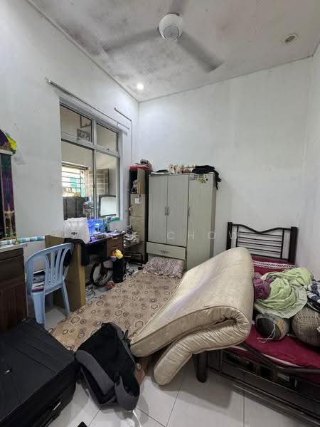 1-storey Terraced House for Sale in Taman Bestari Indah (Ulu Tiram) - Zack Chow - Bedroom - PropertyGuru.com.my