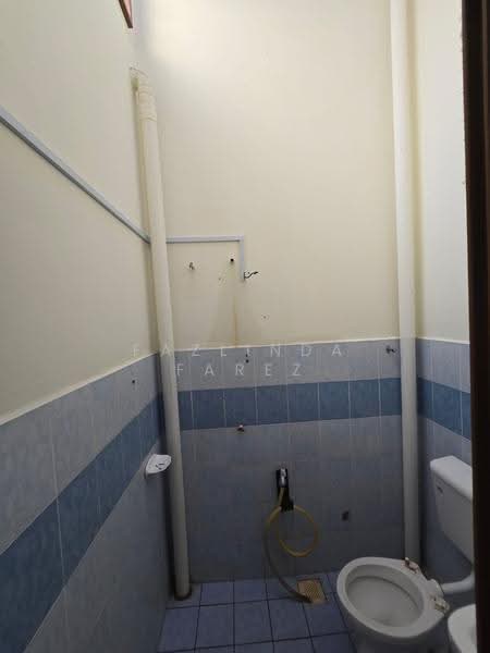 Rumah Teres 1-Tingkat untuk Dijual di Kampung Perepat (Kapar) - Fazlinda Farez - Bathroom - PropertyGuru.com.my