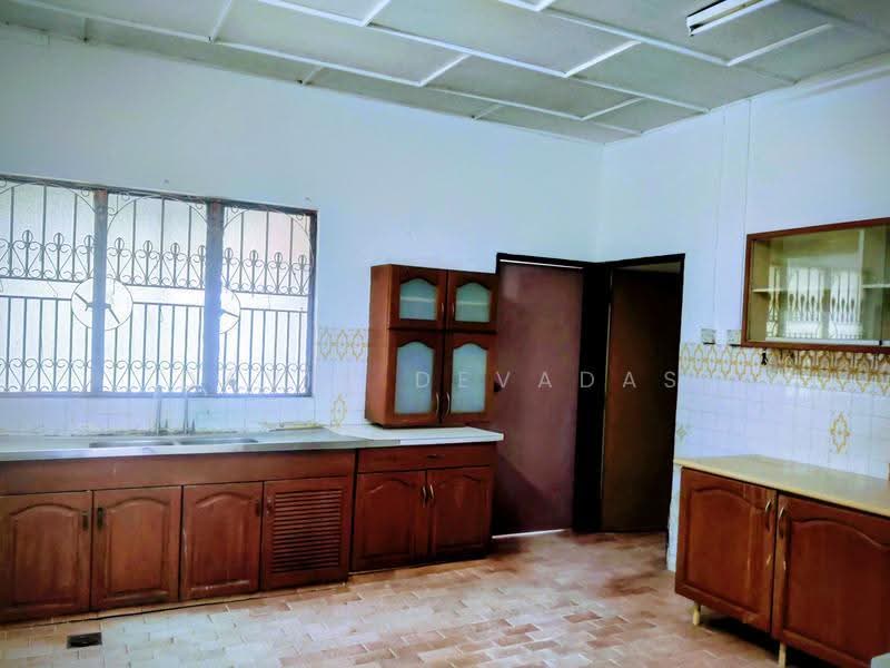 Bungalow House for Sale in Taman Kanagapuram (Petaling Jaya) - David Devadas - PropertyGuru.com.my