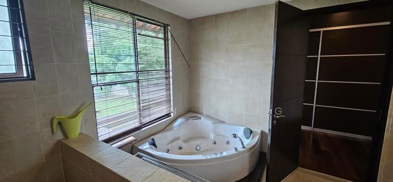 Bungalow House for Sale in Bukit Jelutong (Shah Alam) - Simon Leong - Bathroom - PropertyGuru.com.my