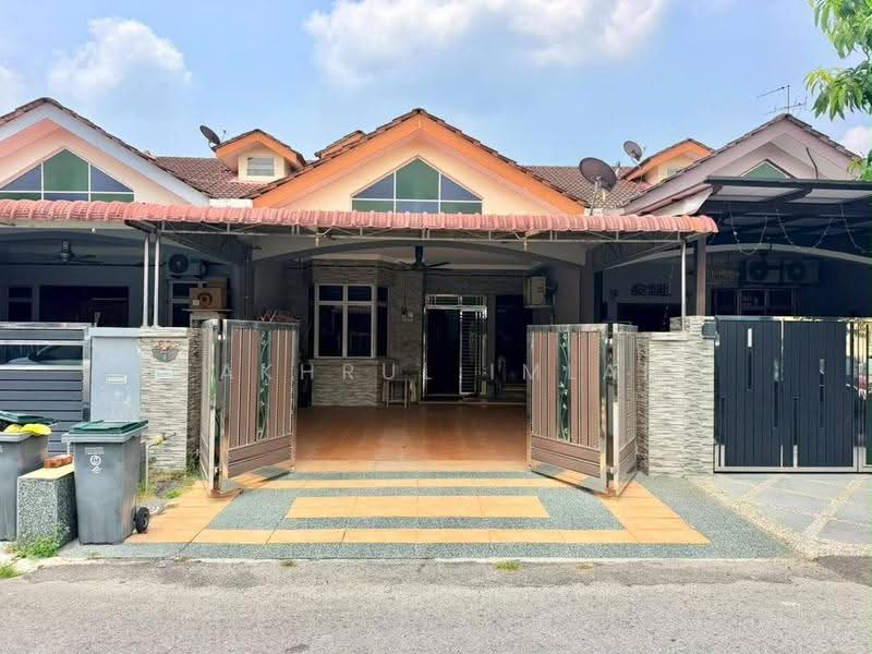 Rumah Teres 1-Tingkat untuk Dijual di Taman Kempas Indah (Tebrau) - Fakhrul Imlan - Exterior - PropertyGuru.com.my