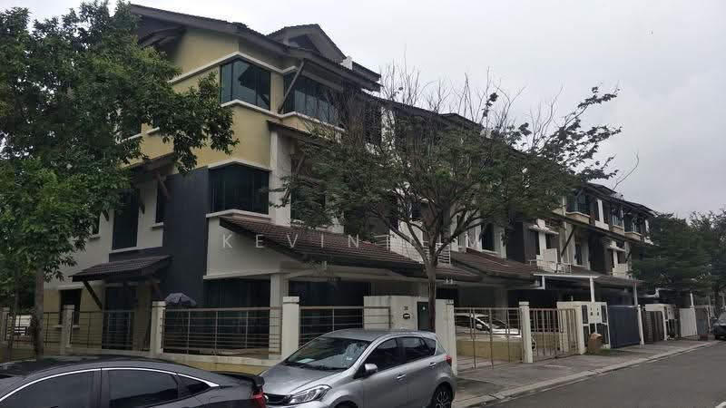 3-storey Terraced House for Sale in Bandar Bayan Bahru (Bayan Lepas) - Kevin Lim - Exterior - PropertyGuru.com.my