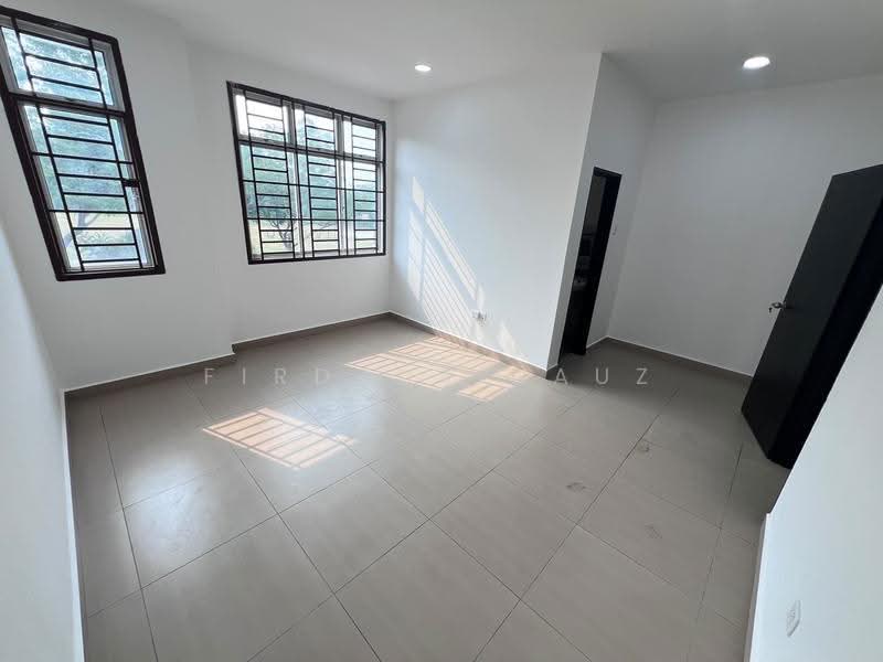 Rumah Berkembar untuk Dijual di Taman Bestari Indah (Ulu Tiram) - Firdaus Dauz - Interior - PropertyGuru.com.my