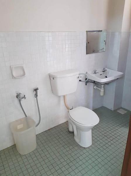 Rumah Teres 2-Tingkat untuk Disewa di Subang Jaya (Selangor) - HL Lau - Bathroom - PropertyGuru.com.my