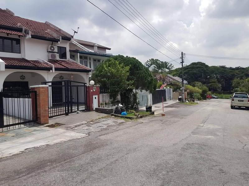 Rumah Teres 2-Tingkat untuk Disewa di Subang Jaya (Selangor) - HL Lau - Exterior - PropertyGuru.com.my