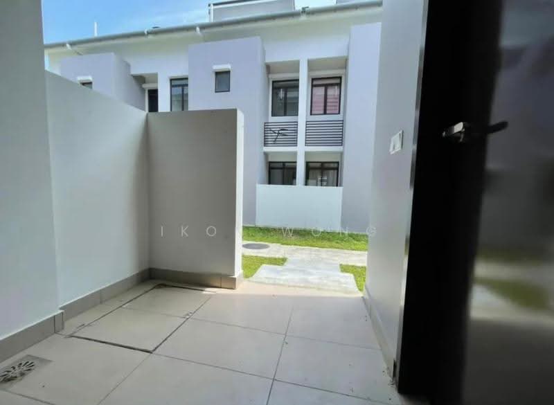 Rumah Teres untuk Dijual di Iskandar Puteri (Nusajaya) (Johor) - Ikon Wong - Exterior - PropertyGuru.com.my