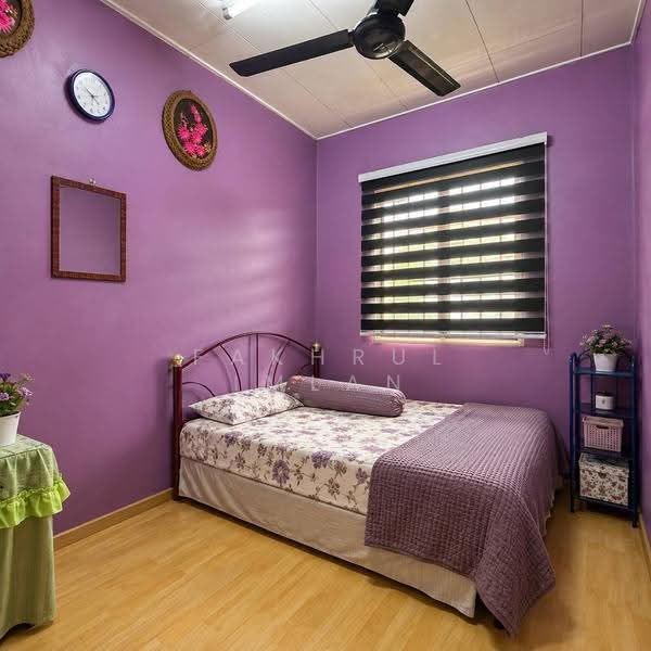 1.5-storey Terraced House for Sale in Bandar Indahpura (Kulai) - Fakhrul Imlan - Bedroom - PropertyGuru.com.my