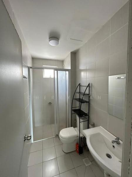 Service Residence for Rent at Meridin Bayvue Serviced Apartment - Cherry Tan - PropertyGuru.com.my