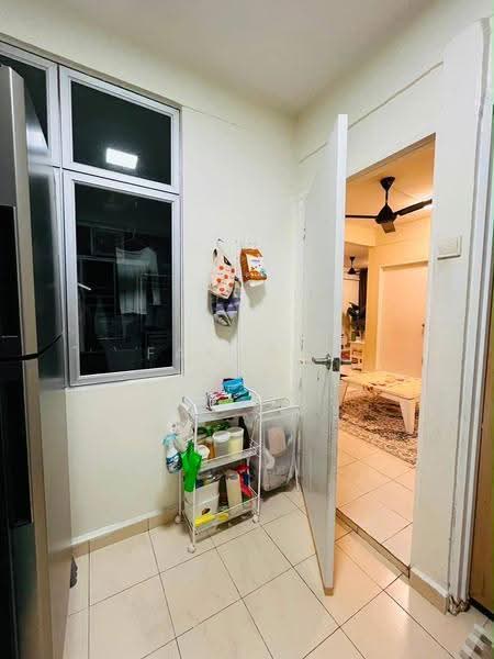 Pangsapuri untuk Dijual di Seri Mutiara Mas - Fakhrul Imlan - Living Room - PropertyGuru.com.my