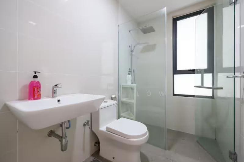 Kediaman Servis untuk Dijual di The Clio 2 Residences - Ethan Low - Bathroom - PropertyGuru.com.my