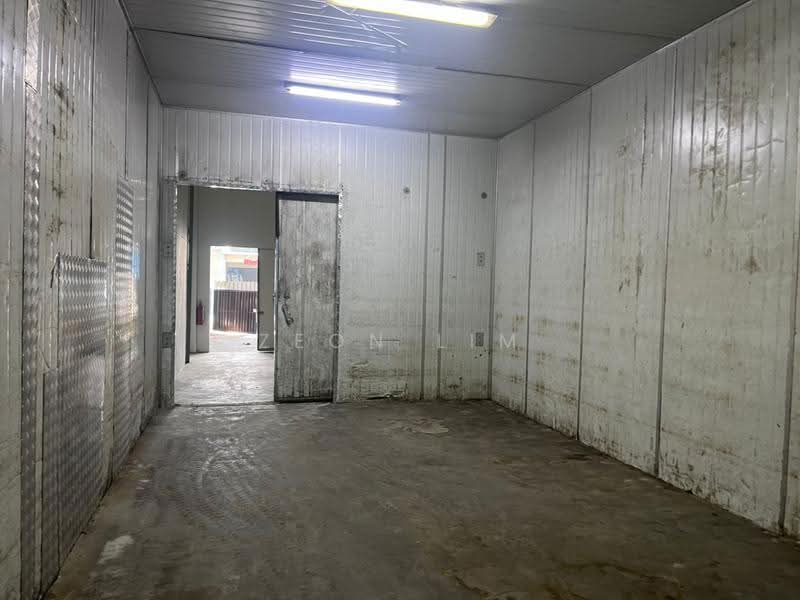 Warehouse for Rent in Kawasan Perindustrian Kelapa Sawit (Kulai) - Zeon Lim - Interior - PropertyGuru.com.my