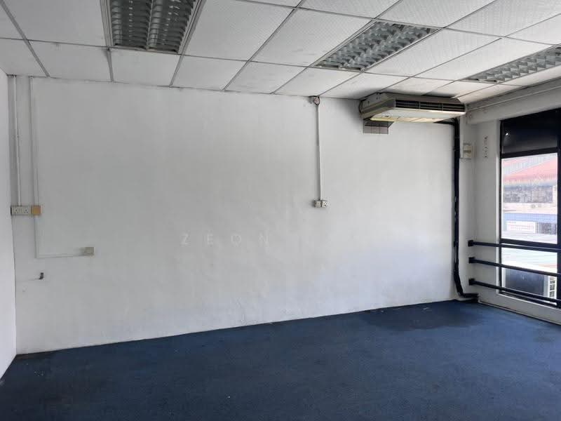 Warehouse for Rent in Kawasan Perindustrian Kelapa Sawit (Kulai) - Zeon Lim - Interior - PropertyGuru.com.my