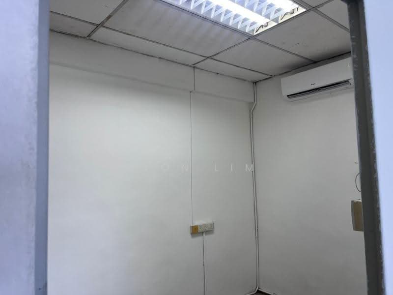 Warehouse for Rent in Kawasan Perindustrian Kelapa Sawit (Kulai) - Zeon Lim - Interior - PropertyGuru.com.my