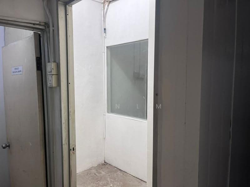Warehouse for Rent in Kawasan Perindustrian Kelapa Sawit (Kulai) - Zeon Lim - Interior - PropertyGuru.com.my