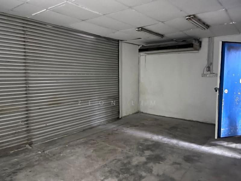Warehouse for Rent in Kawasan Perindustrian Kelapa Sawit (Kulai) - Zeon Lim - Interior - PropertyGuru.com.my