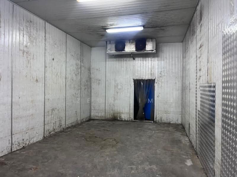 Warehouse for Rent in Kawasan Perindustrian Kelapa Sawit (Kulai) - Zeon Lim - Interior - PropertyGuru.com.my