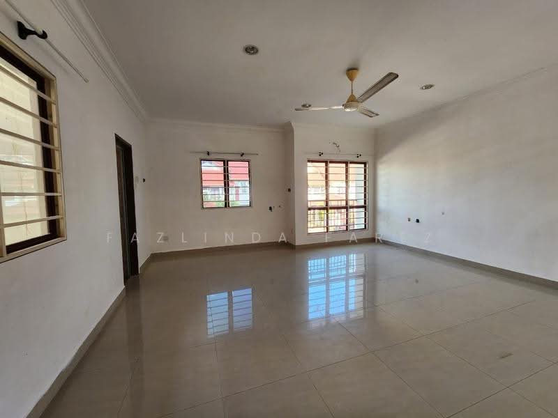 Rumah Teres 2-Tingkat untuk Disewa di D'Kayangan (Shah Alam) - Fazlinda Farez - Bedroom - PropertyGuru.com.my