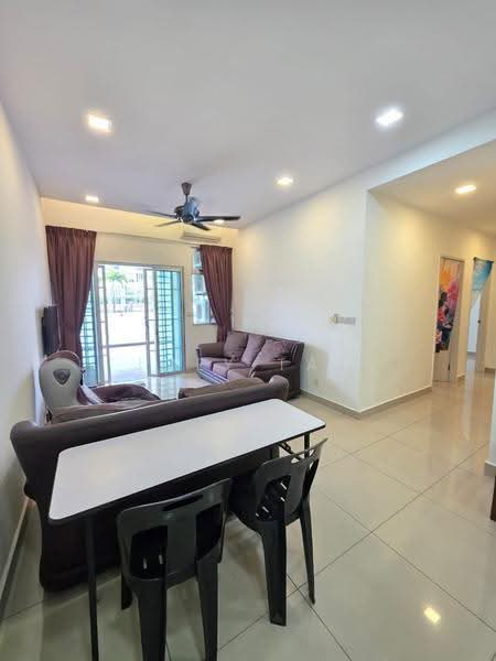 Service Residence for Rent at Meridin Bayvue Serviced Apartment - Joey Tay - Living Room - PropertyGuru.com.my