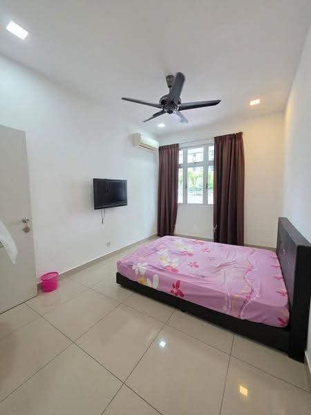 Service Residence for Rent at Meridin Bayvue Serviced Apartment - Joey Tay - Bedroom - PropertyGuru.com.my