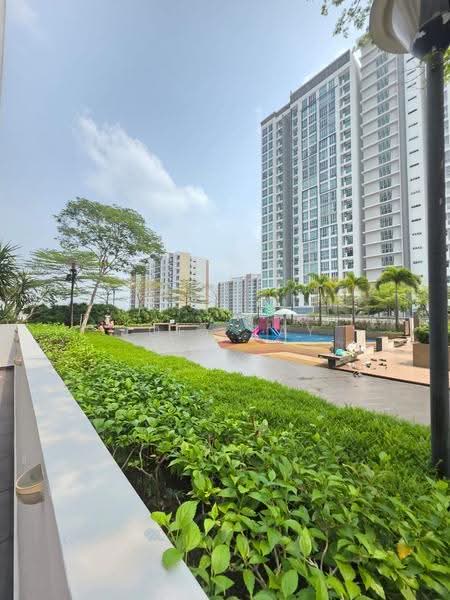 Service Residence for Rent at Meridin Bayvue Serviced Apartment - Joey Tay - Exterior - PropertyGuru.com.my