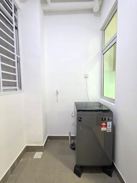 Service Residence for Rent at Meridin Bayvue Serviced Apartment - Joey Tay - Interior - PropertyGuru.com.my