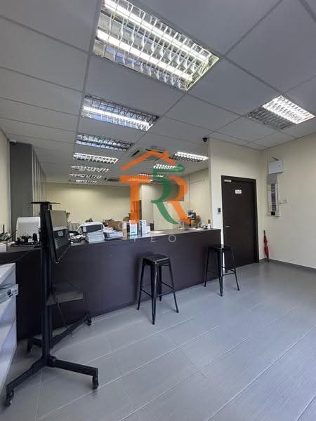 Shop for Sale in Bandar Muar (Muar) - Florance Yeo - Interior - PropertyGuru.com.my