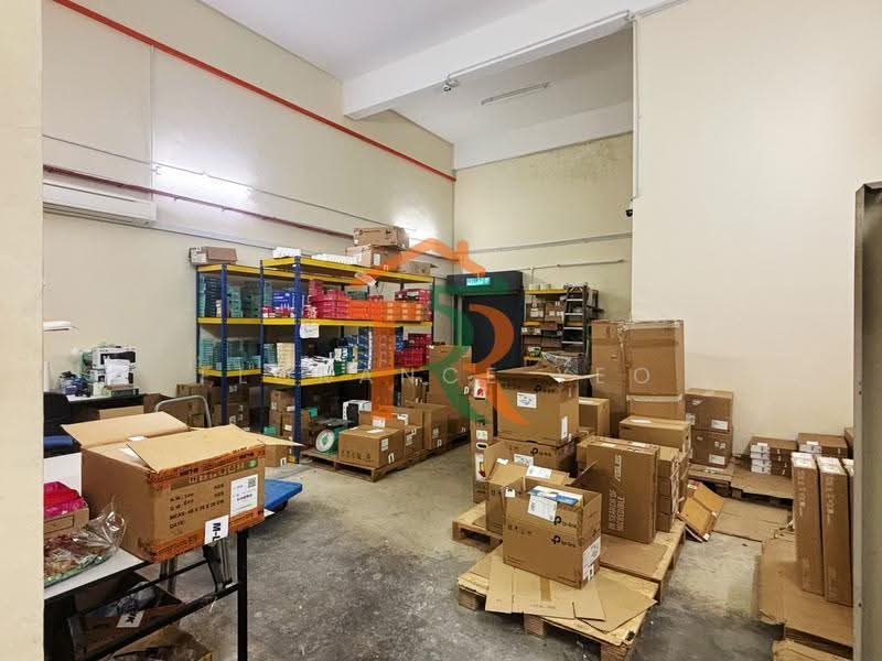 Shop for Sale in Bandar Muar (Muar) - Florance Yeo - Interior - PropertyGuru.com.my