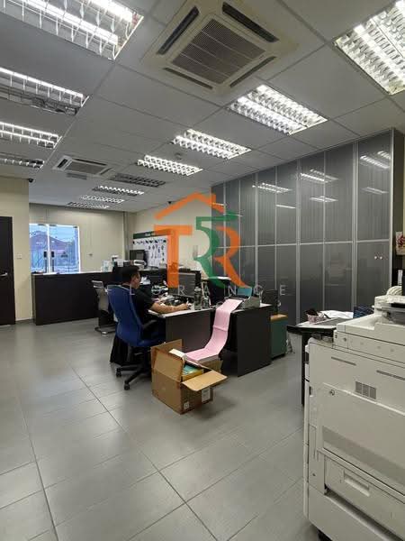 Shop for Sale in Bandar Muar (Muar) - Florance Yeo - Interior - PropertyGuru.com.my