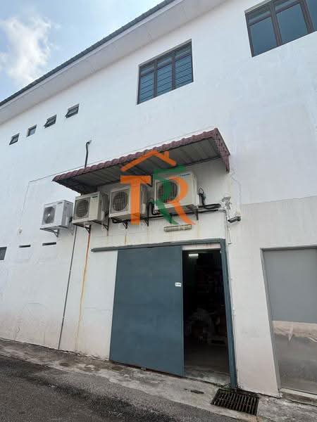 Shop for Sale in Bandar Muar (Muar) - Florance Yeo - Exterior - PropertyGuru.com.my