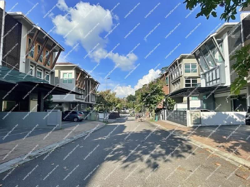 Semi-Detached House for Sale in The Rafflesia @ Bandar Damansara Perdana (Damansara Perdana) - Leslie Low - Exterior - PropertyGuru.com.my
