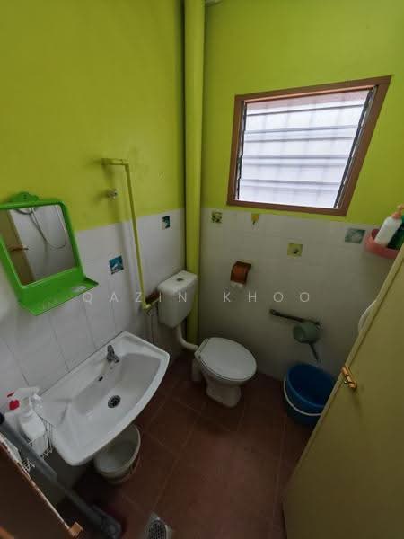1-storey Terraced House for Rent in Panorama Lapangan Perdana (Ipoh) - Qazin Khoo - Bathroom - PropertyGuru.com.my