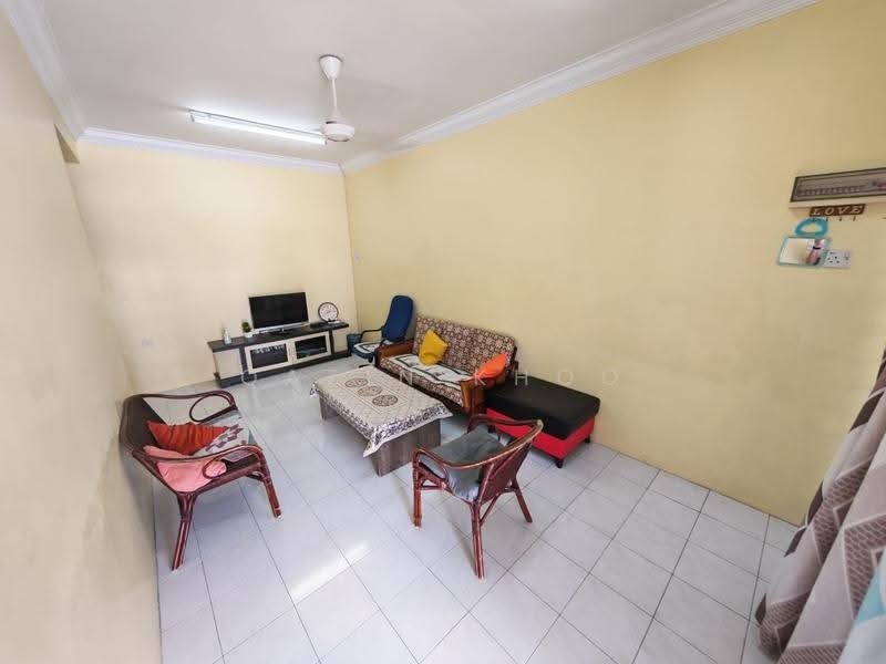 1-storey Terraced House for Rent in Panorama Lapangan Perdana (Ipoh) - Qazin Khoo - Living Room - PropertyGuru.com.my