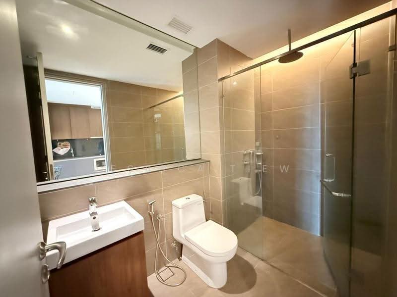 Kondominium untuk Dijual di Grand Medini - Jessica Tiew - Bathroom - PropertyGuru.com.my