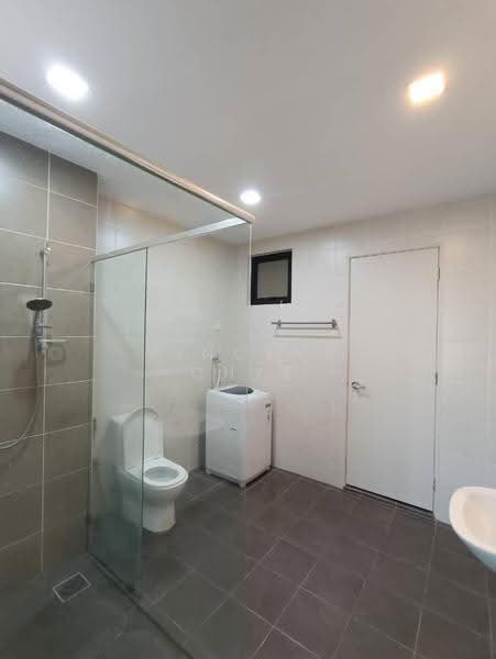 Service Residence for Rent at D'sands Residence - Vincent Chye - Bathroom - PropertyGuru.com.my