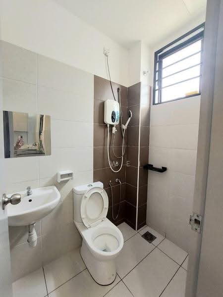 2-storey Terraced House for Rent in Bandar Dato Onn (Tebrau) - Li Wei - Bathroom - PropertyGuru.com.my