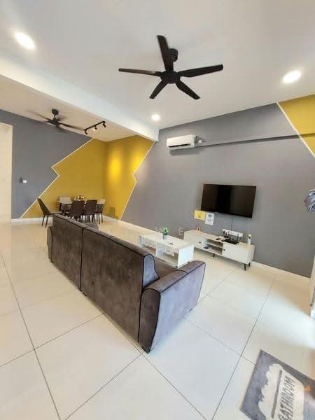 2-storey Terraced House for Rent in Bandar Dato Onn (Tebrau) - Li Wei - Living Room - PropertyGuru.com.my