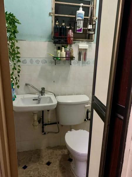 2-storey Terraced House for Sale in Taman Teluk Gedung Indah (Klang) - Fazlinda Farez - Bathroom - PropertyGuru.com.my