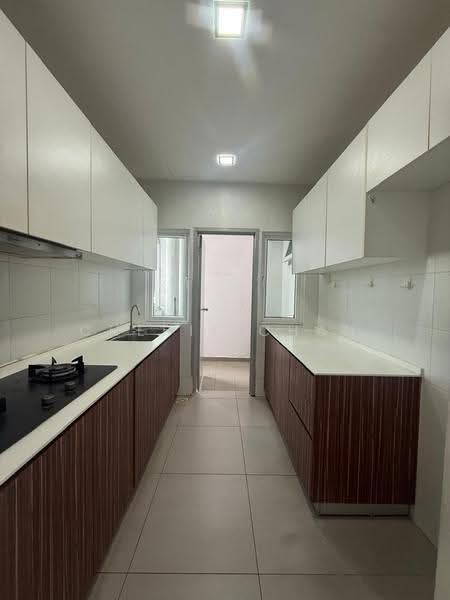 Kediaman Servis untuk Dijual di Seasons Amara Larkin - Cherie Chan - Kitchen - PropertyGuru.com.my
