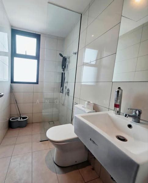 Kediaman Servis untuk Disewa di Duta Park Residences - Angel Lim - Bathroom - PropertyGuru.com.my