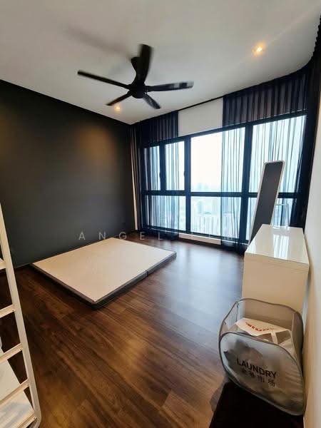 Kediaman Servis untuk Disewa di Duta Park Residences - Angel Lim - Master Bedroom - PropertyGuru.com.my